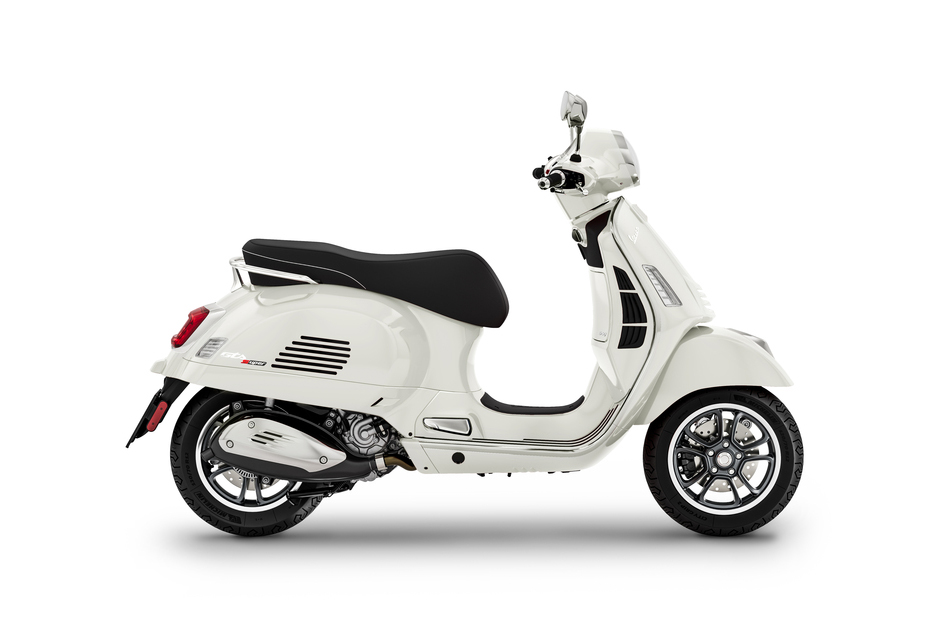 Vespa GTS 300 HPE Super